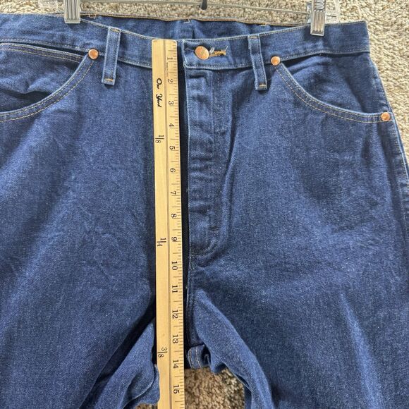Vintage Wrangler Jeans Mens 36x34 Blue Denim 13MWZ Cowboy Cut Straight Adult - Picture 5 of 9